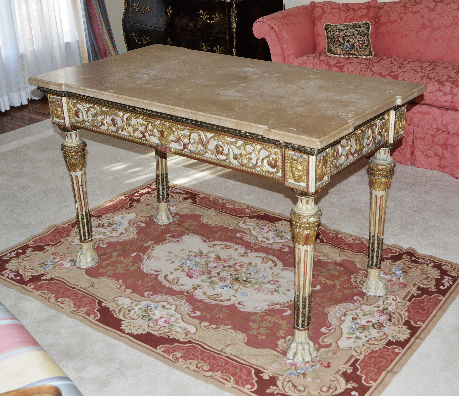 Fine, Northern Italian, painted and parcel gilded table de milieu