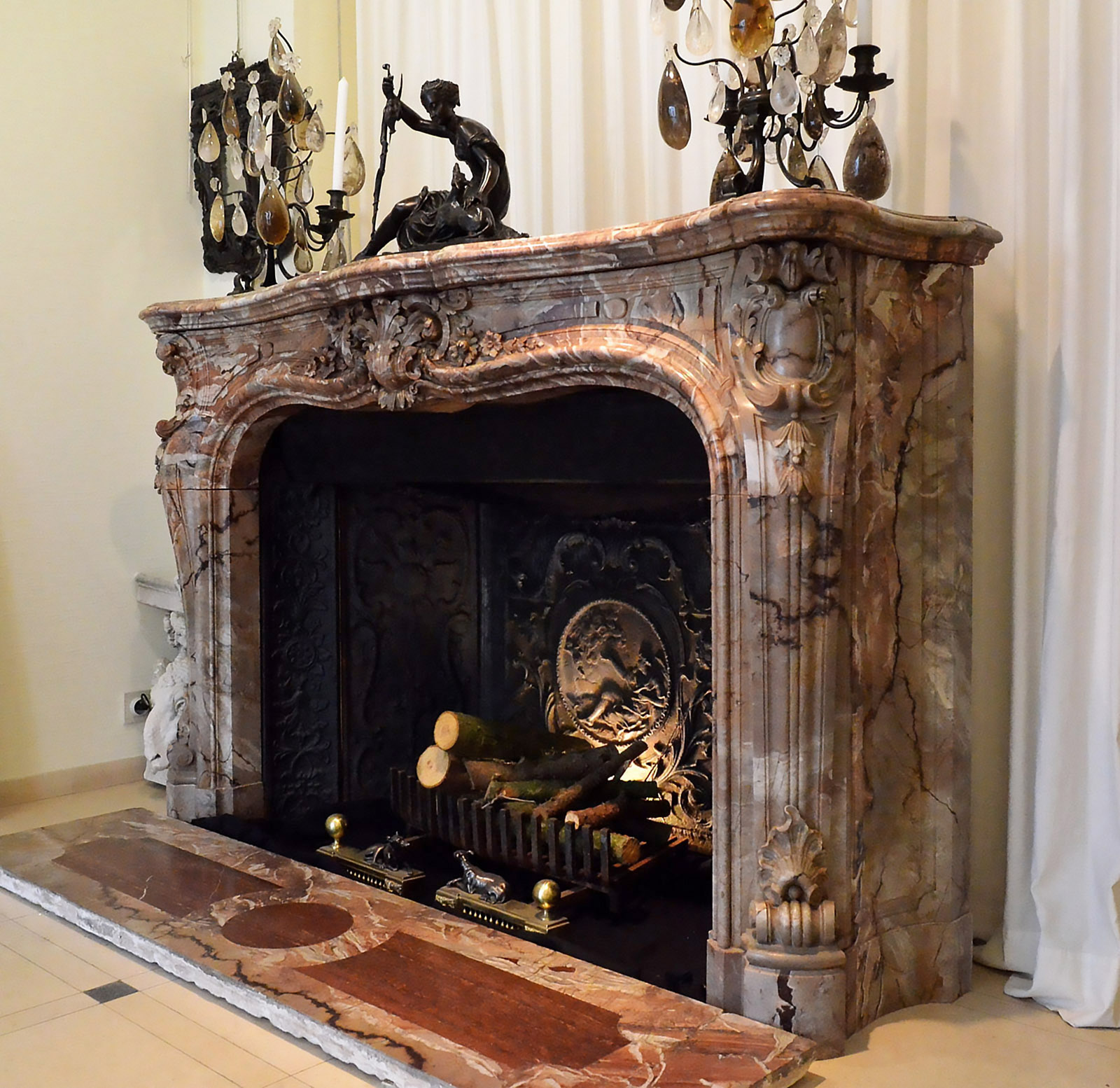 Exceptional, Louis XV style marble fireplace surround