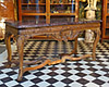 French, Regence period table de milieu