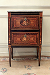 Italian, Neoclassical period, marquetry-inlaid commodini