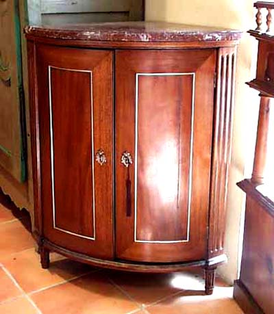 Pair of Louis XVI style corner cabinets