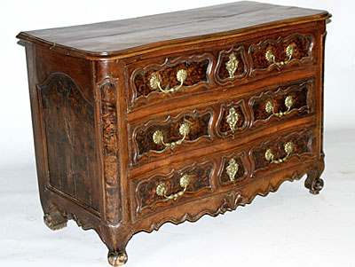 French, 18th century, Regence period commode