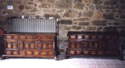 Pair of late 17th century, Spanish marriage caixa