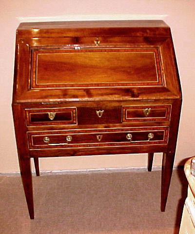 French, Louis XVI period 'commode/scriban' (slant-top secretary)