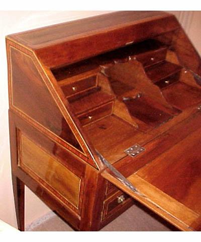 French, Louis XVI period 'commode/scriban' (slant-top secretary)