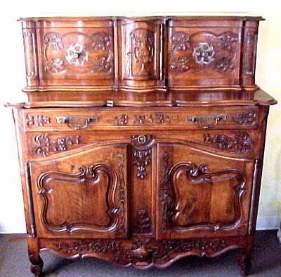 French Proven&ccedil;al buffet a glissant