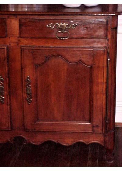 Louis XV period, Proven&ccedil;al vaisellier
