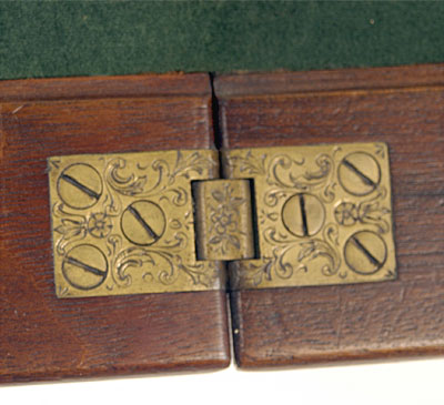 Renaissance style extending game table ('table a jeu')