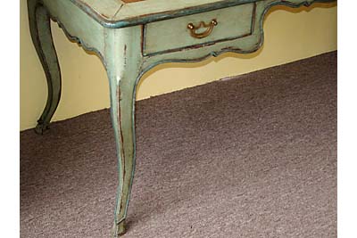 Louis XV style, Italian bureau plat