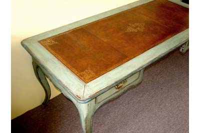 Louis XV style, Italian bureau plat