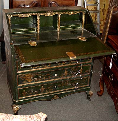 Louis XV style, chinoiserie commode scriban