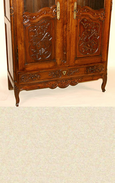 Louis XV-XVI Transition period vitrine