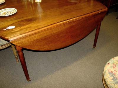 French, Louis XVI period dining table