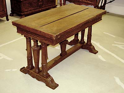 Flemish, Baroque period refectory table