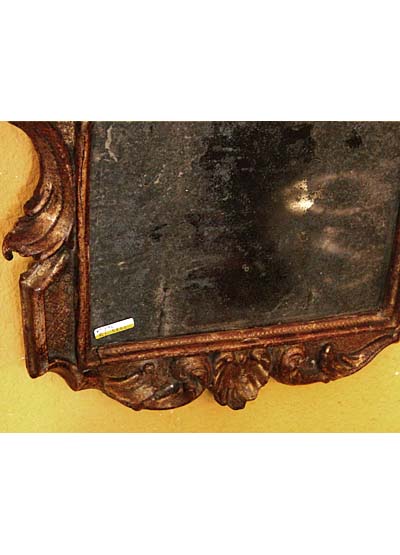 Italian, Baroque period, carved giltwood mirror