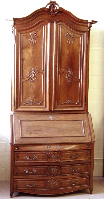Important, French, Louis XV-Louis XVI Transition period scriban
