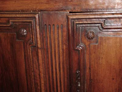 French, Louis XVI period, Proven&ccedil;al buffet de chasse
