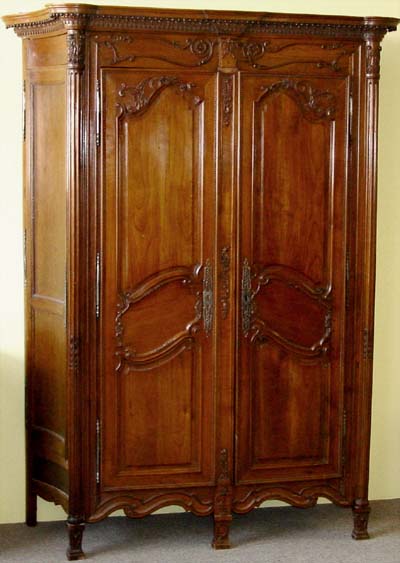 French, Neoclassical, period armoire de chasse