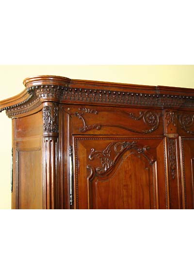 French, Neoclassical, period armoire de chasse