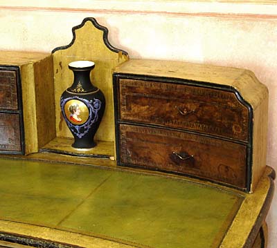 Italian, Louis XV period 'cartonnier'