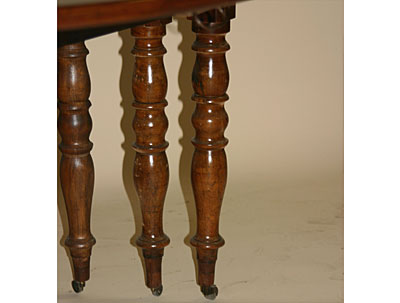 Extraordinary, Jacob period, drop-leaf banquet table