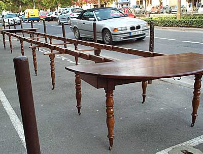 Extraordinary, Jacob period, drop-leaf banquet table