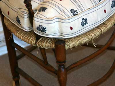 Pair of Proven&ccedil;al ladder-back fauteuils