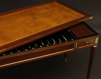 Very fine, French, Louis XVI period tric trac table