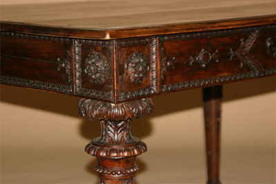 Very fine, Italian, Neoclassical period library table