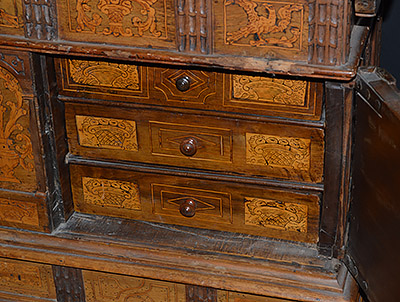 Rare, Catalan, Baroque period caixa