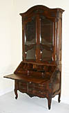 Very fine, French provincial, Regence period secretaire en bibliotheque