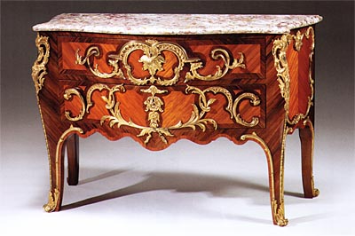 Very fine, Louis XV style, kingwood amaranth and gilt-bronze mounted commode