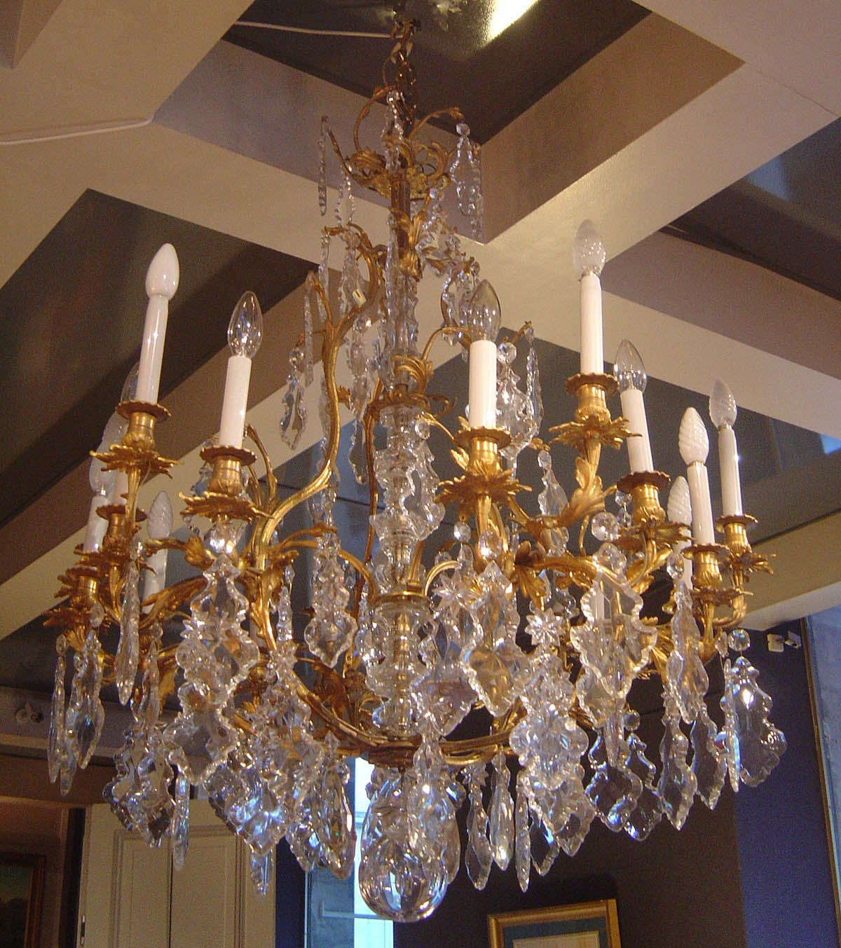 Very fine and rare French, Louis XV period chandelier