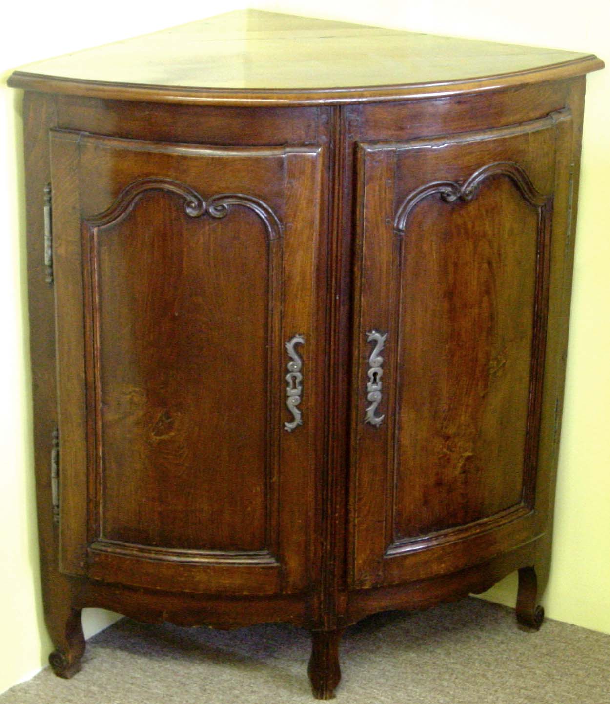 Louis XV period encoinure (corner piece)
